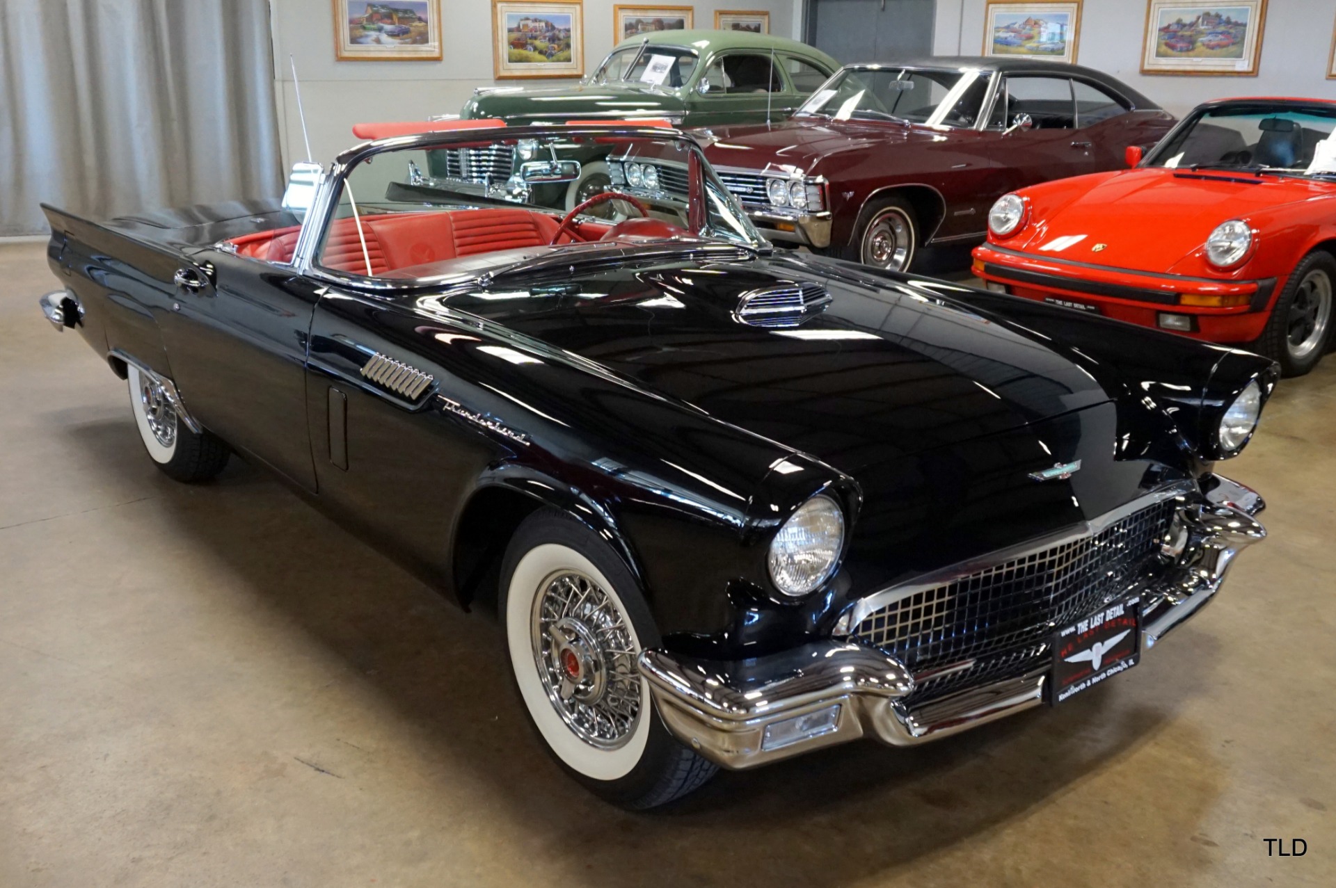 1957 Ford Thunderbird 