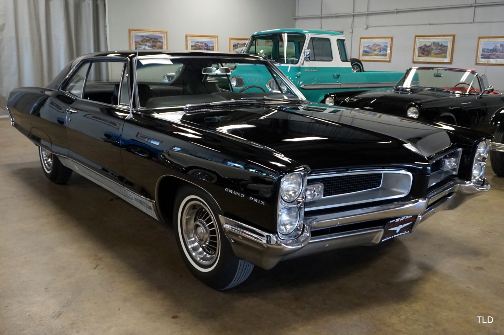 1966 Pontiac Grand Prix 