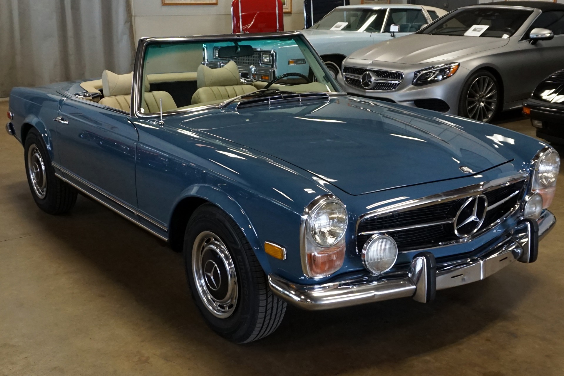 1971 Mercedes-Benz 280SL 