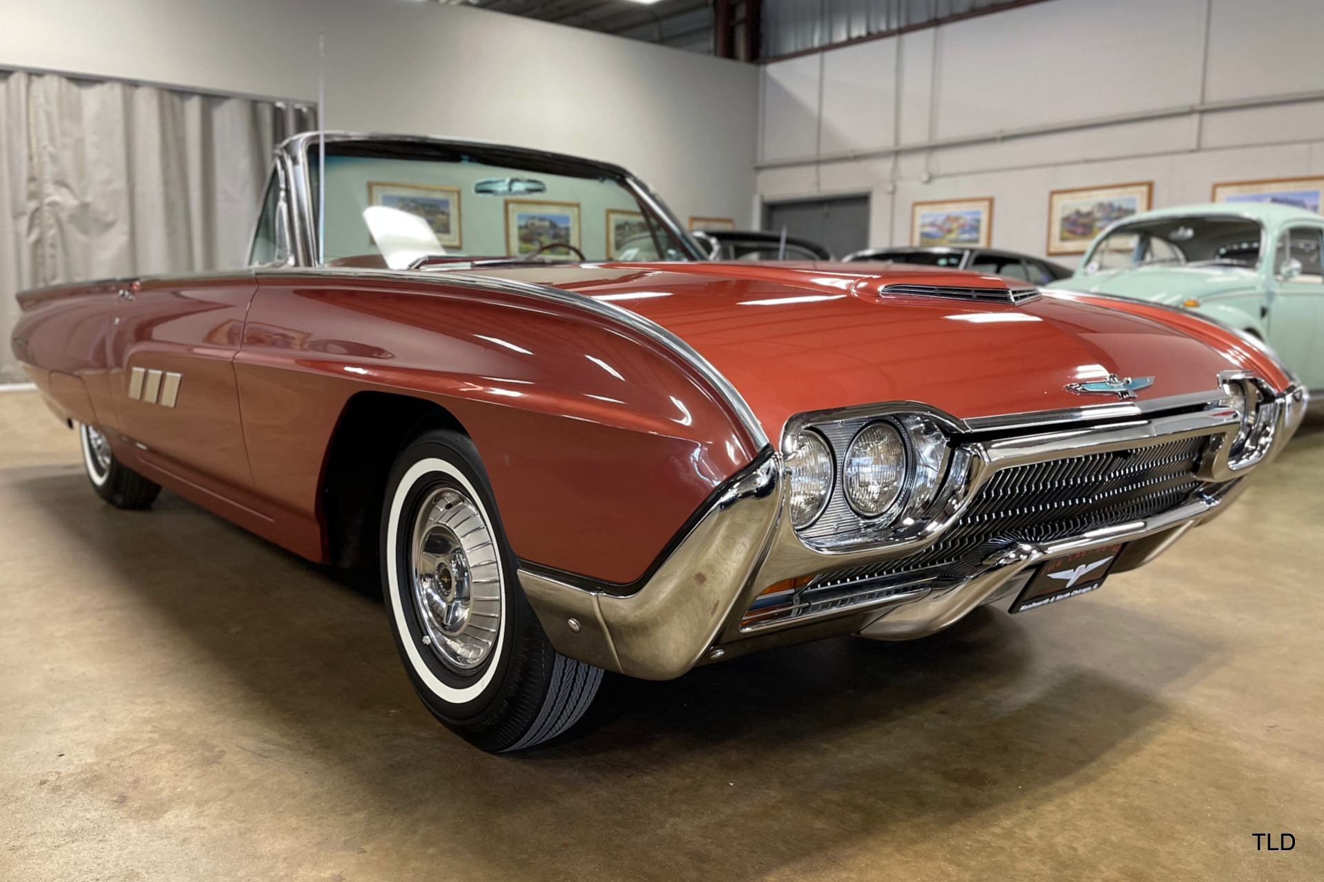 1963 Ford Thunderbird 