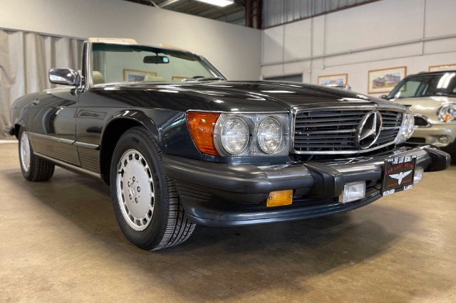 1989 Mercedes-Benz 560-Class 560 SL