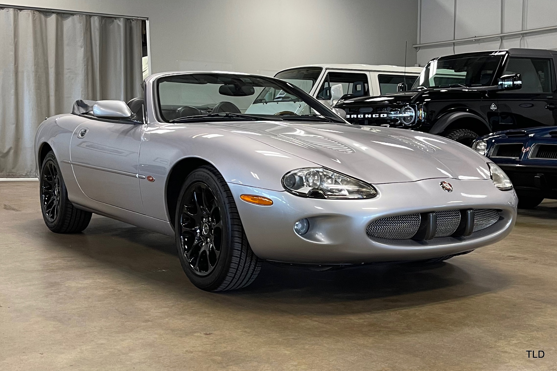 2000 Jaguar XKR Convertible