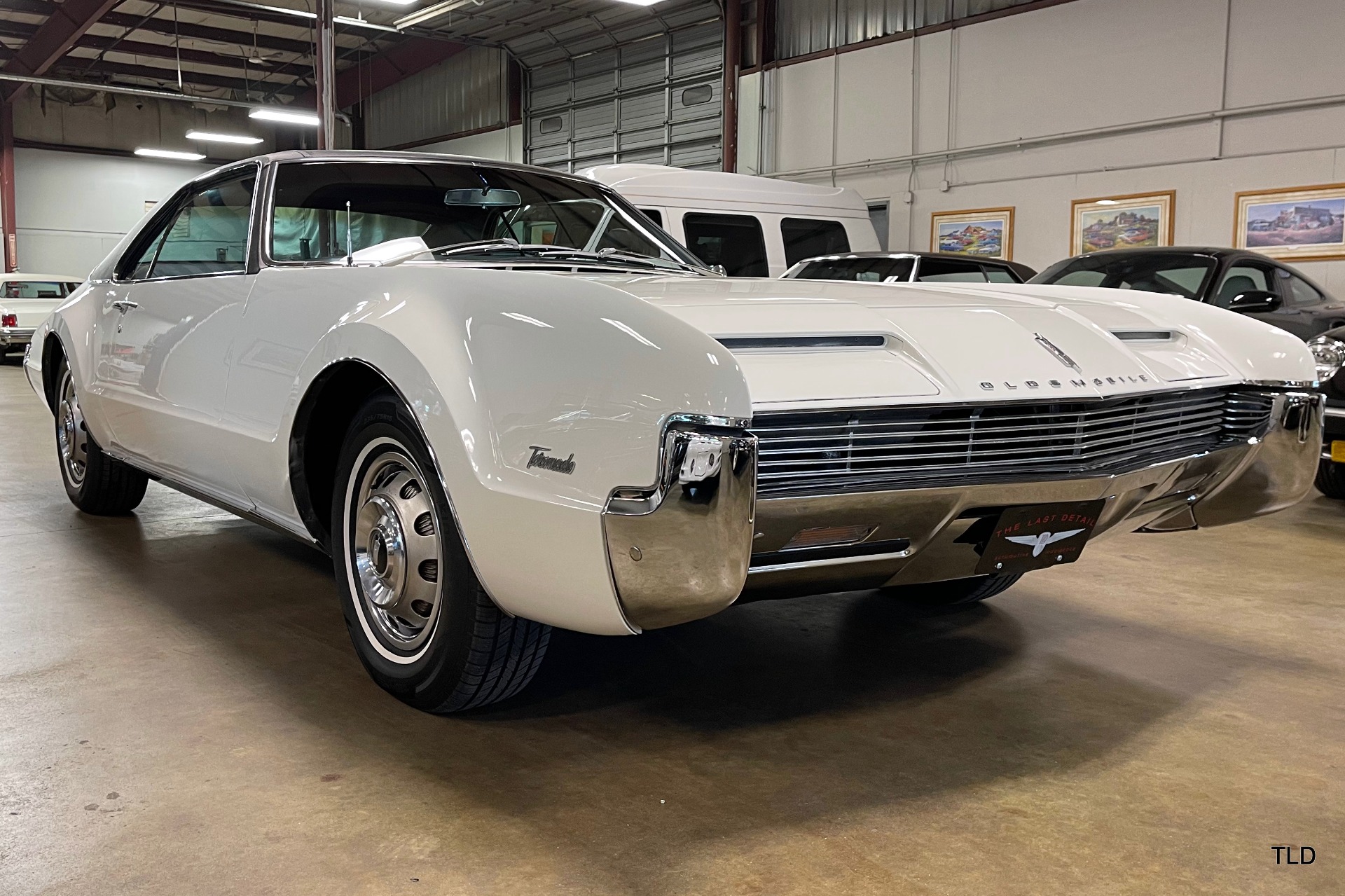 1966 Oldsmobile Toronado 