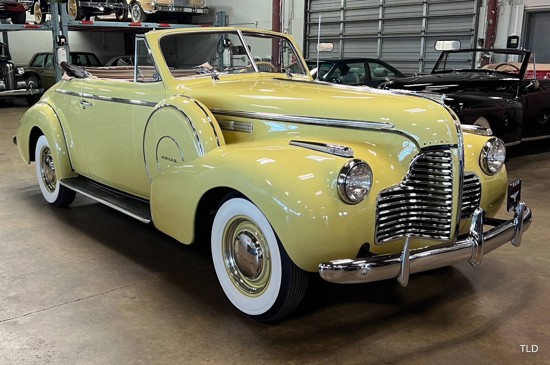 1940 Buick Special Convertible Coupe