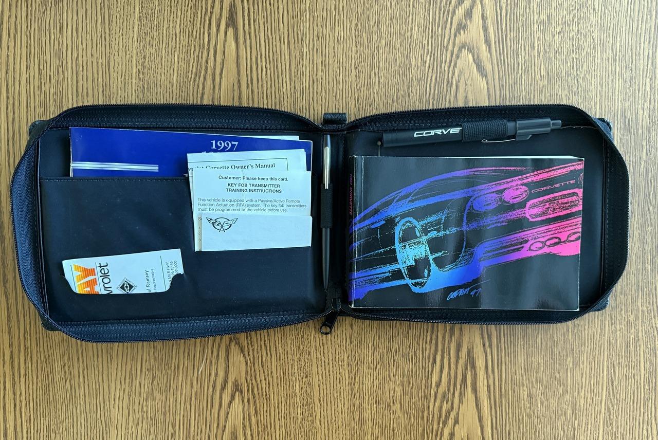 1997 Chevrolet Corvette Base - Photo 99