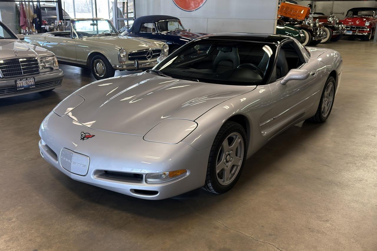 1997 Chevrolet Corvette Base - Photo 9
