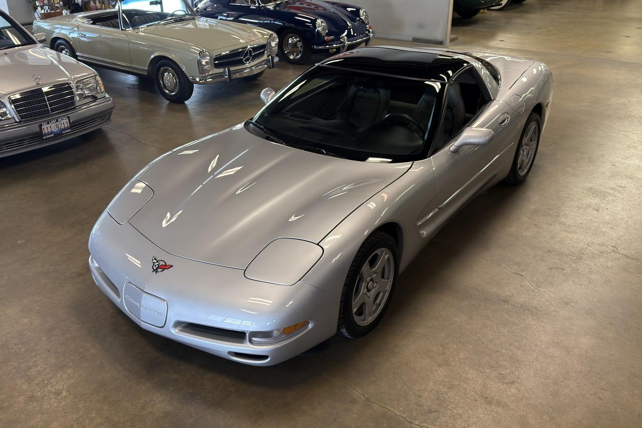 1997 Chevrolet Corvette Base - Photo 10