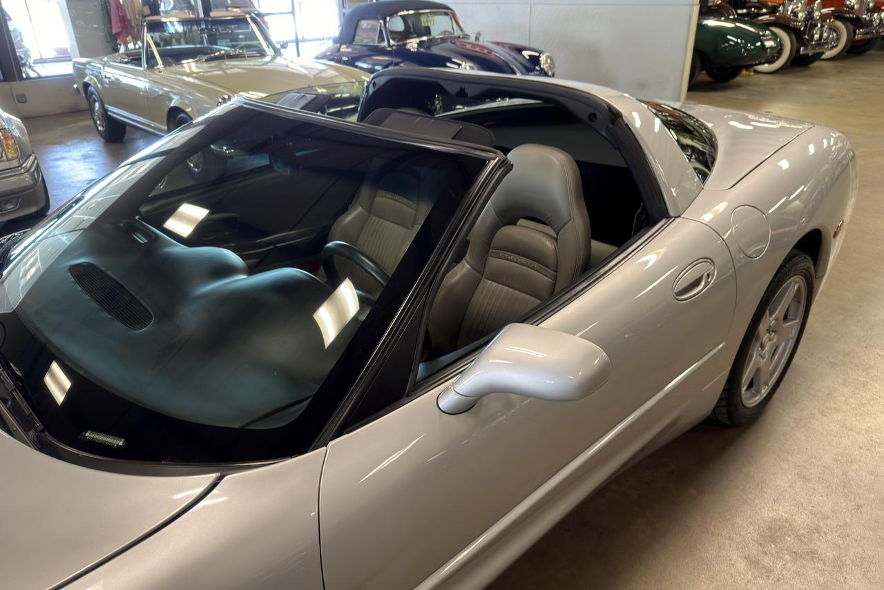 1997 Chevrolet Corvette Base - Photo 46