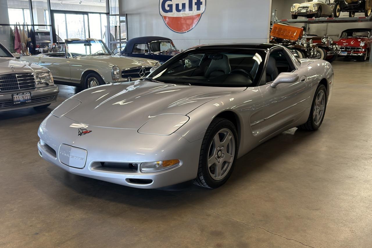 1997 Chevrolet Corvette Base - Photo 8