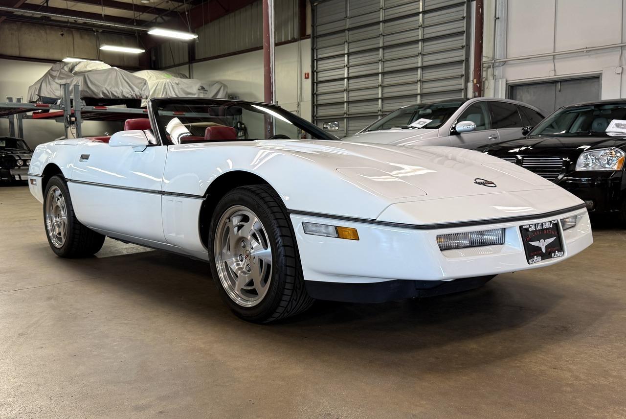 1990 Chevrolet Corvette's photo