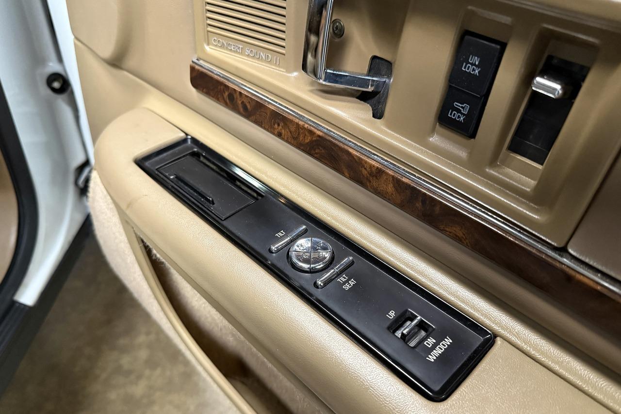 1995 Buick Roadmaster - Photo 111