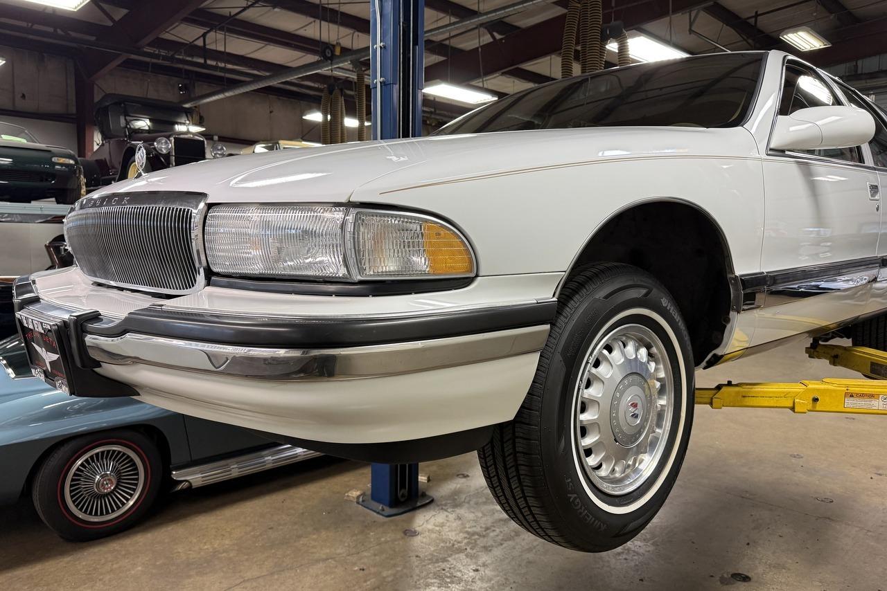 1995 Buick Roadmaster - Photo 122
