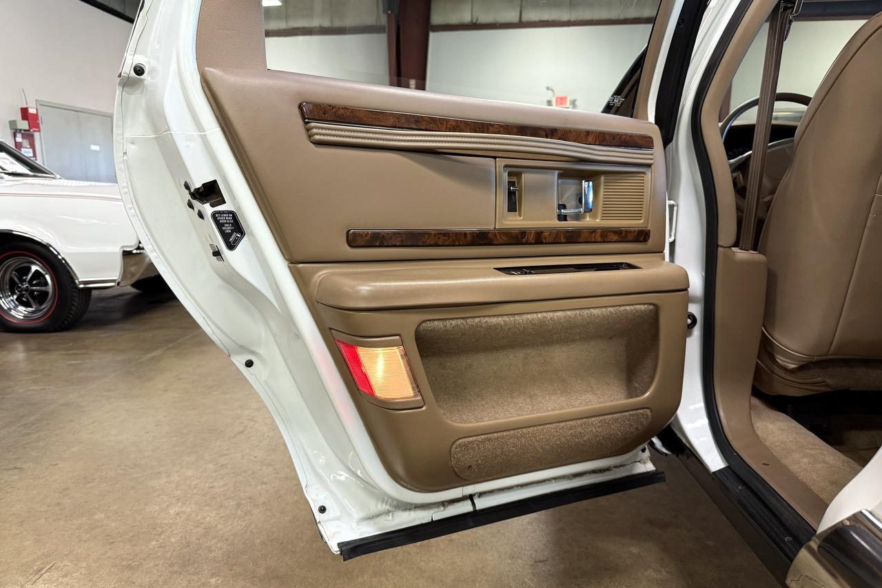 1995 Buick Roadmaster - Photo 66