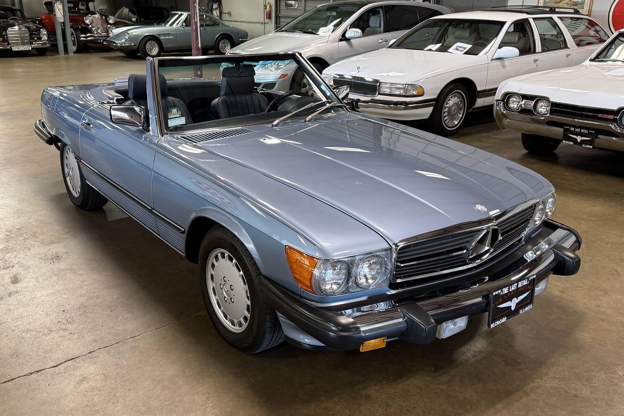 1988 Mercedes-Benz 560-Class 560 SL