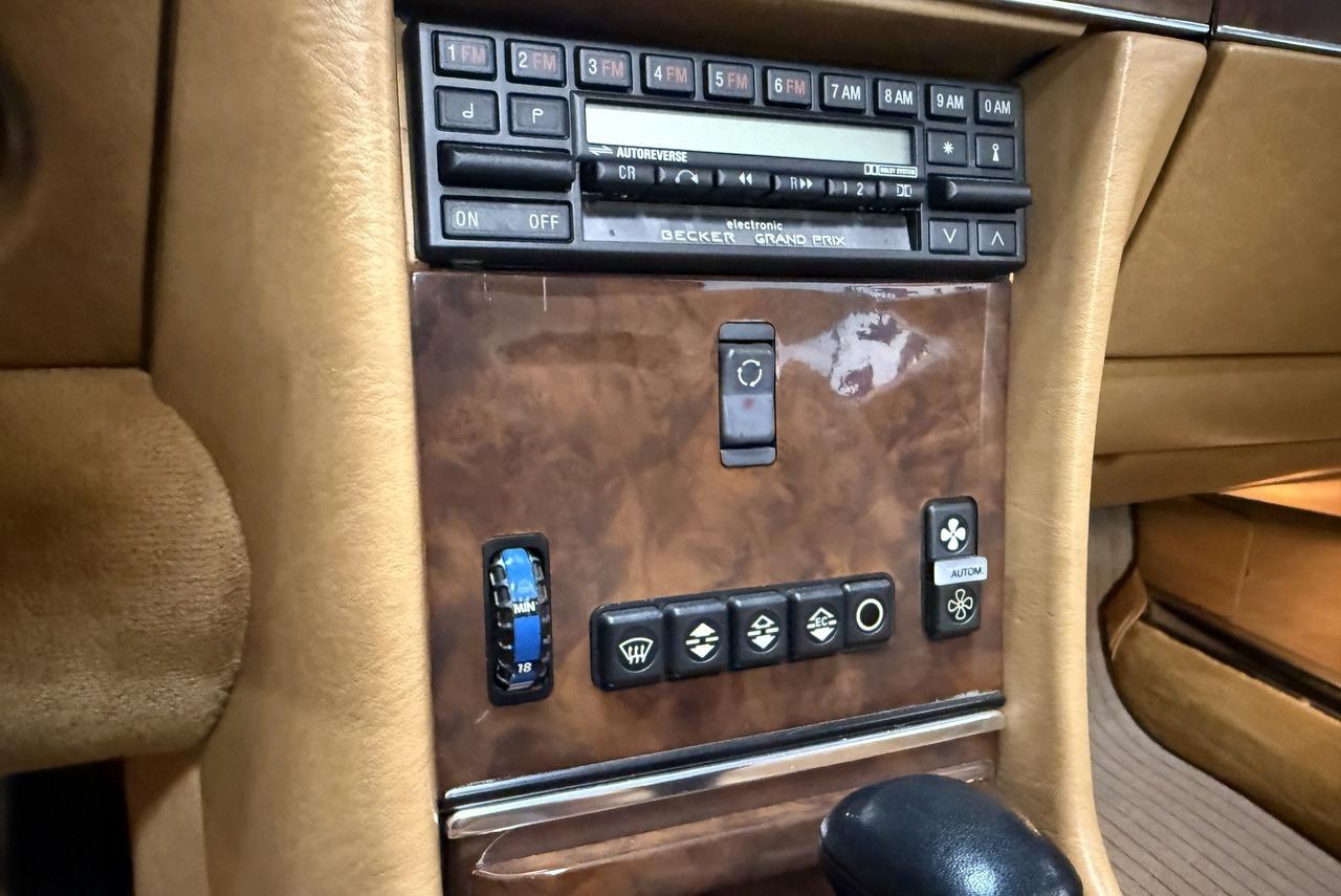 1986 Mercedes-Benz 560 - Photo 99