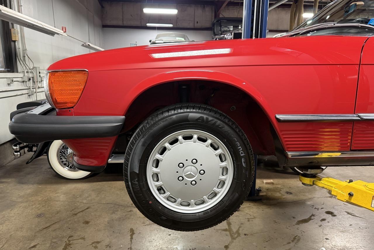 1986 Mercedes-Benz 560 - Photo 110