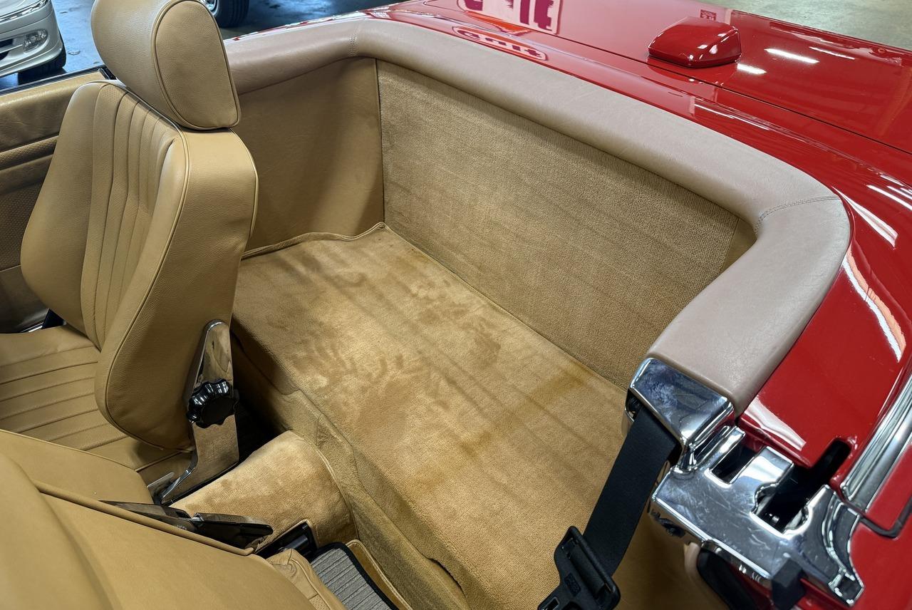 1986 Mercedes-Benz 560 - Photo 81