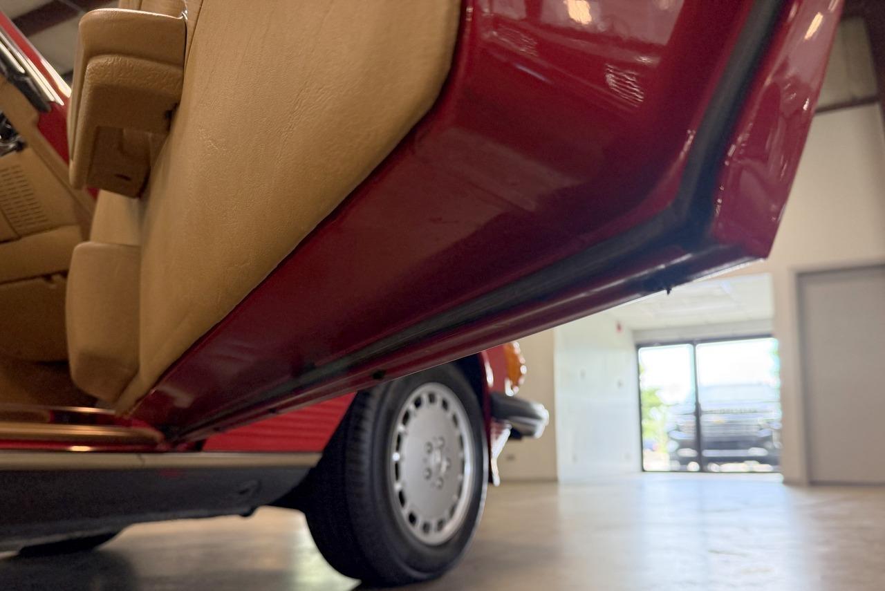 1986 Mercedes-Benz 560 - Photo 84