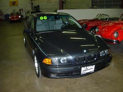 2000 BMW 540i Sport