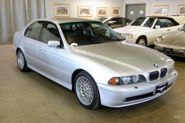 2002 BMW 540i Sport