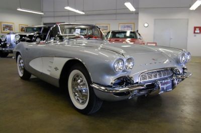 1961 Chevrolet Corvette 