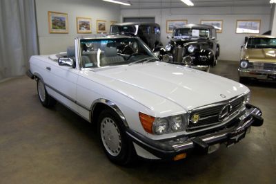 1989 Mercedes-Benz 560-Class 560 SL