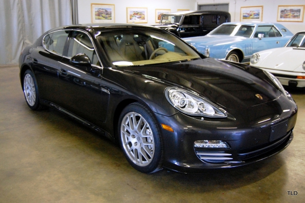 2010 Porsche Panamera 4S