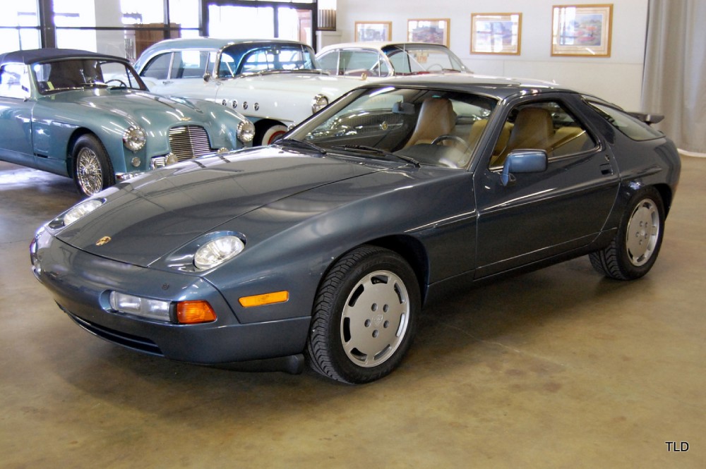 1988 Porsche 928 S4