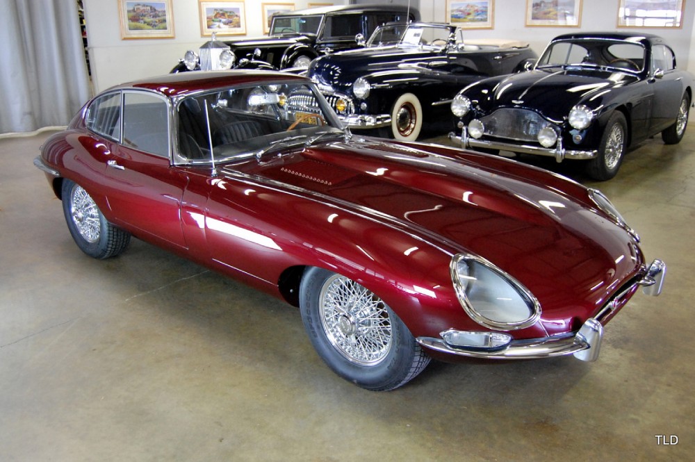 1966 Jaguar E-Type 