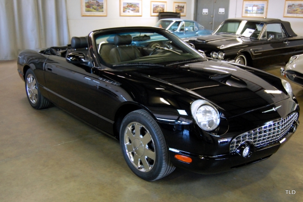 2002 Ford Thunderbird Deluxe