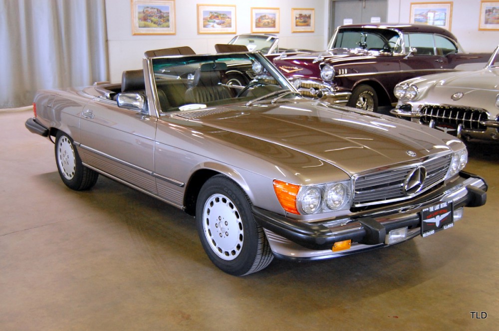 1988 Mercedes-Benz 560-Class 560SL