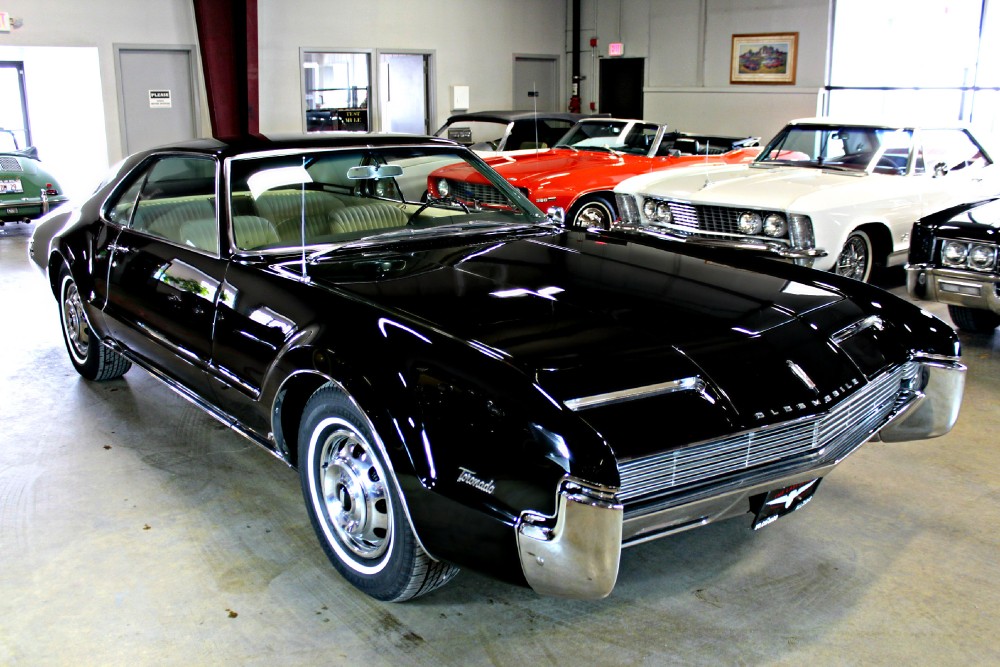 1966 Oldsmobile Toronado