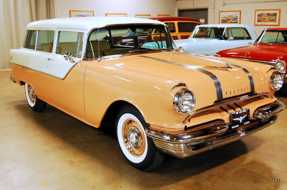 1955 Pontiac Chieftain Colony