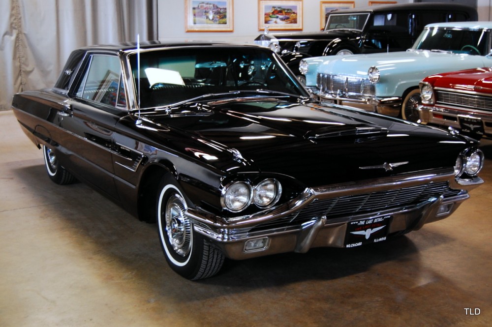 1965 Ford Thunderbird 