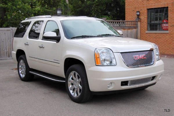 2012 GMC Yukon Denali