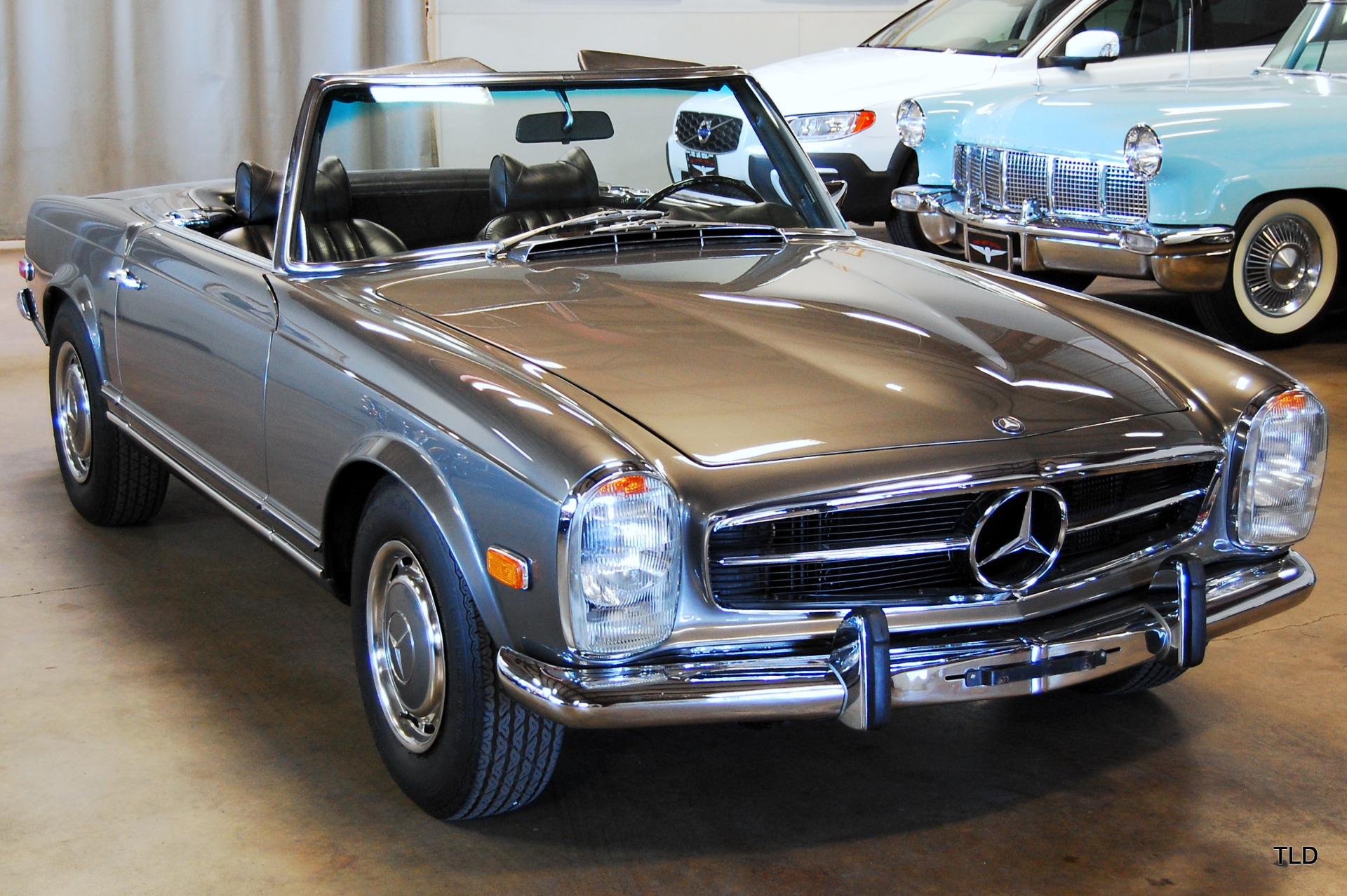 1970 Mercedes-Benz 280SL 
