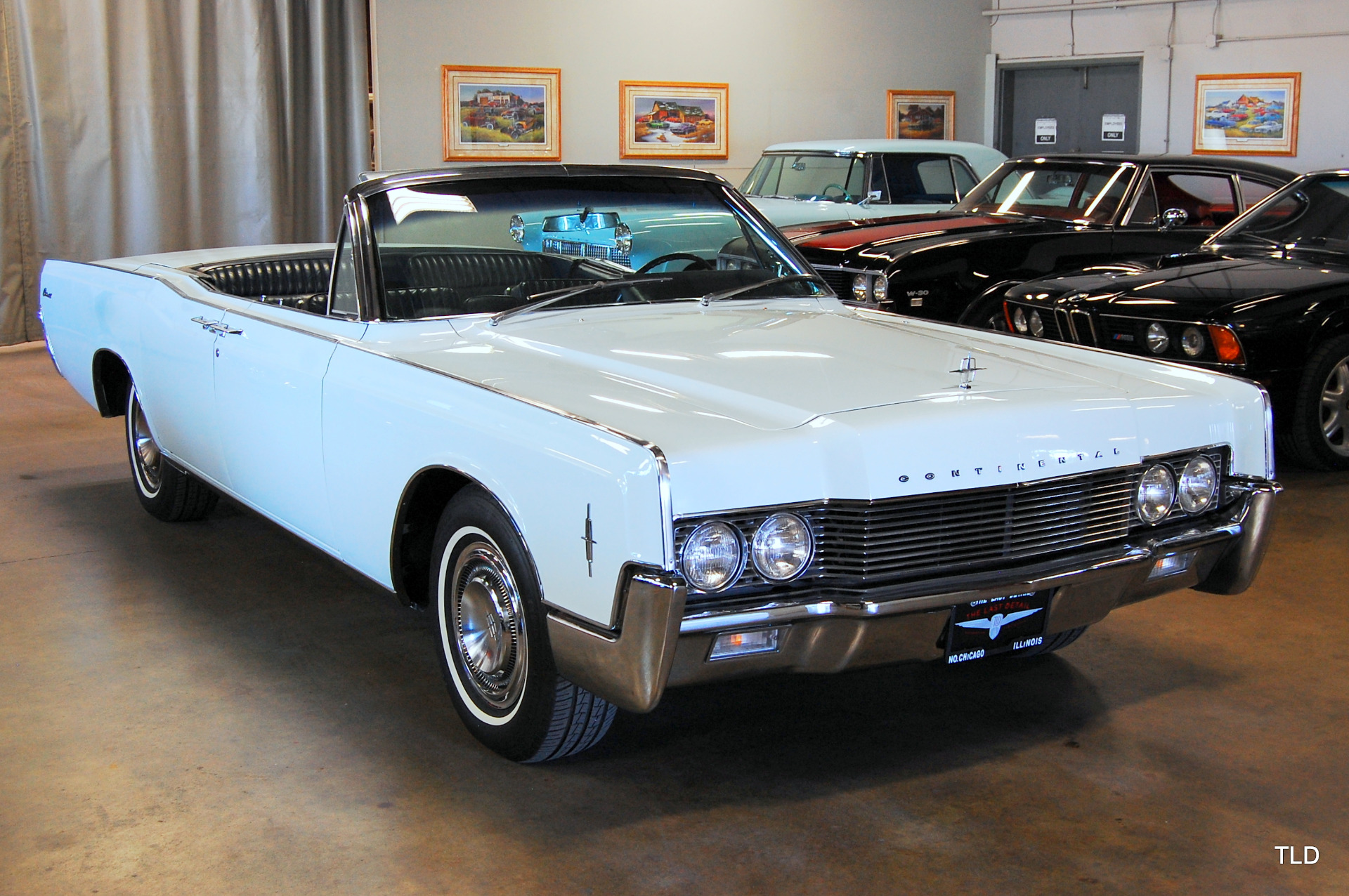 1966 Lincoln Continental 